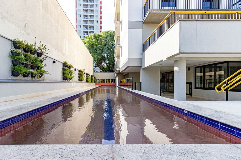 Apartamento 02 quartos cama casal + solteiro com varanda