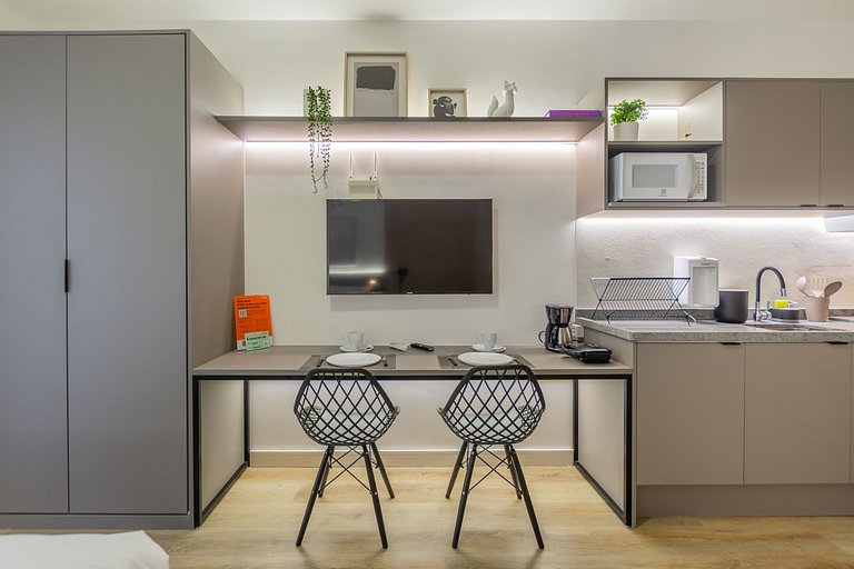 Studio novinho em Curitiba- Prado Velho- Plano mensal