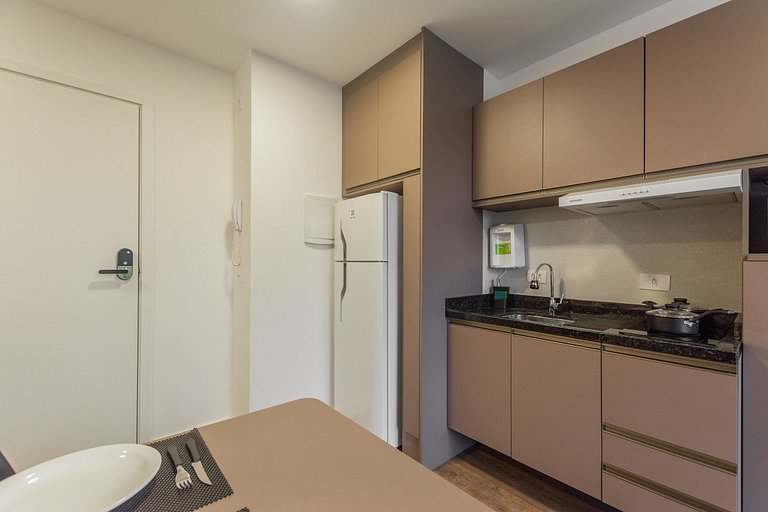 Apt 1 quarto versátil Alto da Glória, Curitiba- Plano Mensal