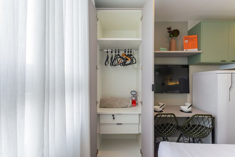 Studio versátil novinho, Alto da Glória, Curitiba