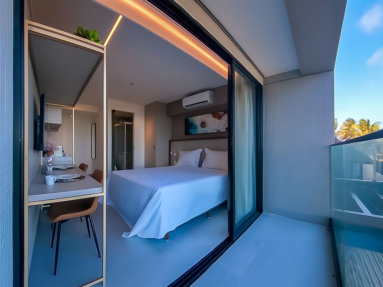 Comfort Studio with balcony facing the sea