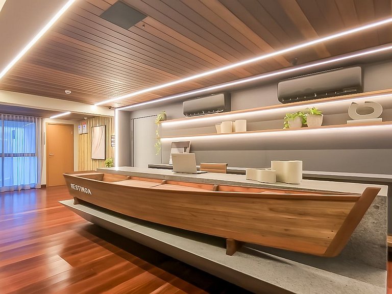 Studio Comfort com varanda Frente Mar