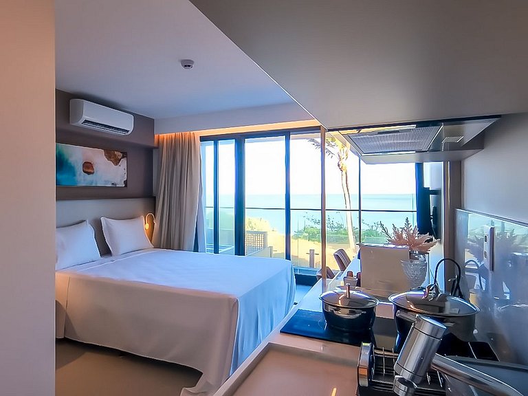 Studio Comfort com varanda Frente Mar