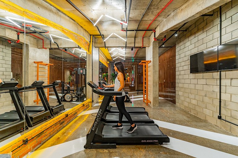 Linked Batel by Xtay - Modern and Connected Experience Steps