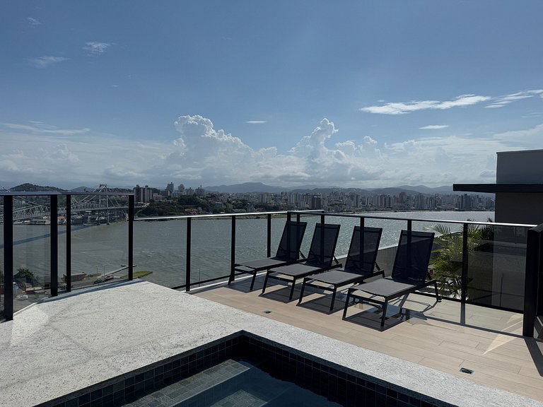Xtay Bridge - Near the Beach and Beira-Mar Norte
