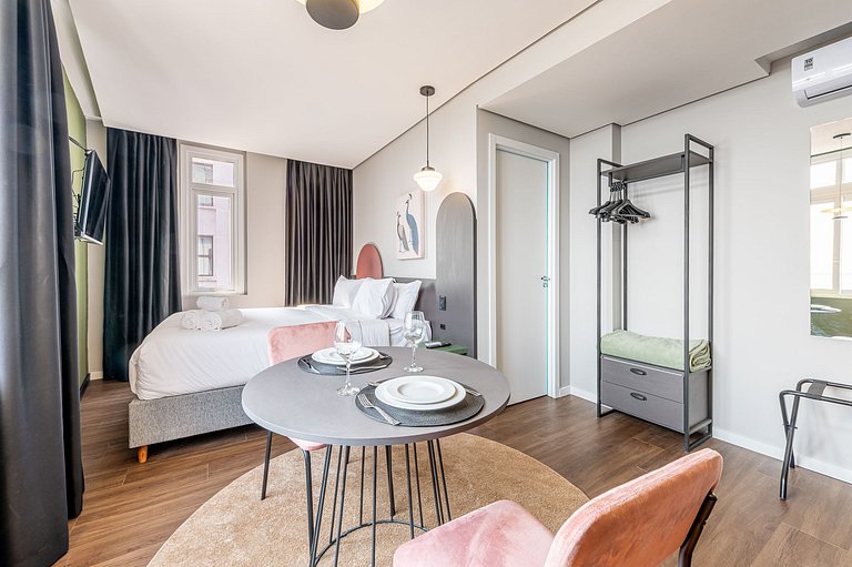 Studio Conforto com Vista para locação em Porto Alegre