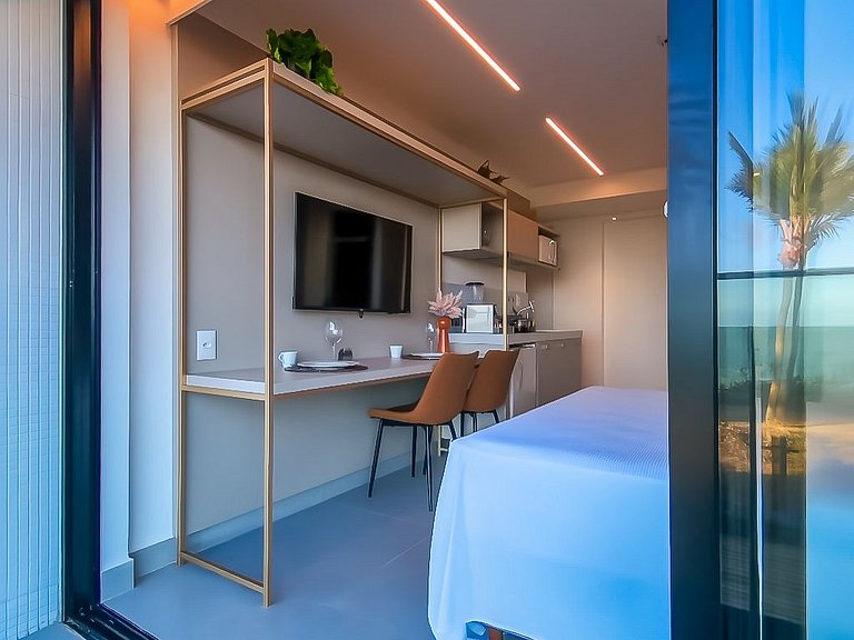 Studio Comfort com varanda Frente Mar
