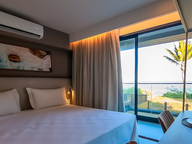 Studio Comfort com varanda Frente Mar