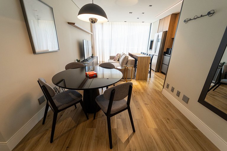Apartamento com 2 suítes e máquina de lavar