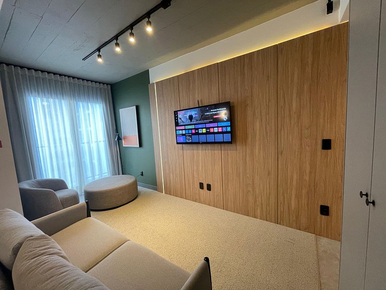 Studio Luxo 47m² - até 2 pessoas com sofá