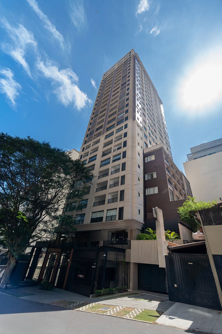 Upper West Perdizes by Xtay - Estúdios novos, completos e a