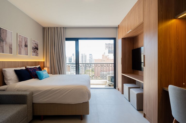 Studio in Perdizes with Sofa – Perfect for 2 Guests, Gym and