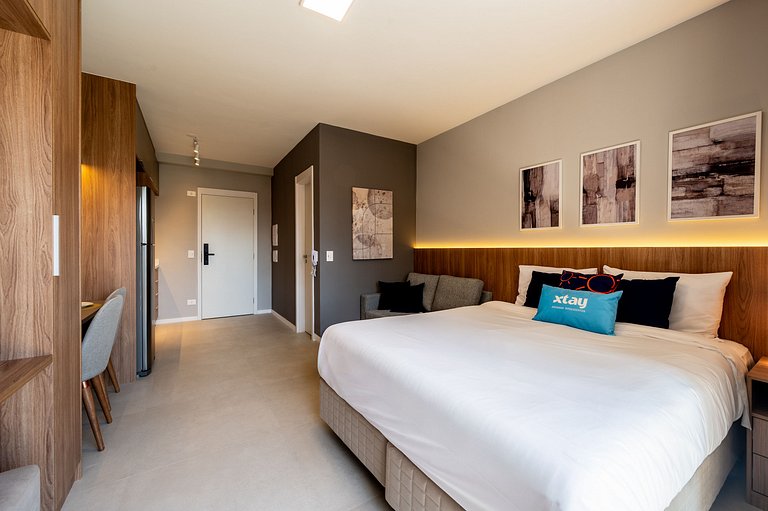 Studio in Perdizes with Sofa – Perfect for 2 Guests, Gym and