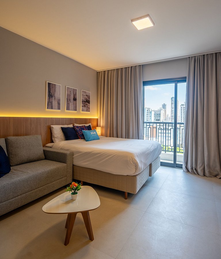 Studio in Perdizes with Sofa – Perfect for 2 Guests, Gym and