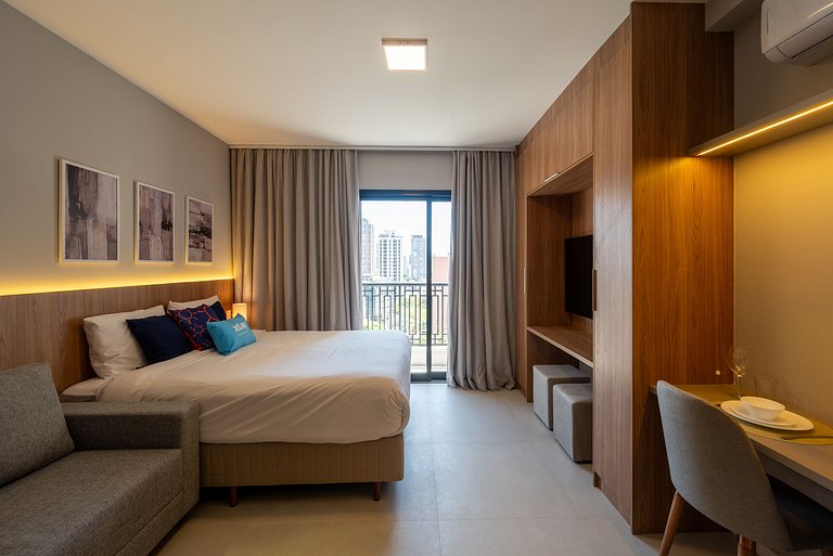 Studio in Perdizes with Sofa – Perfect for 2 Guests, Gym and