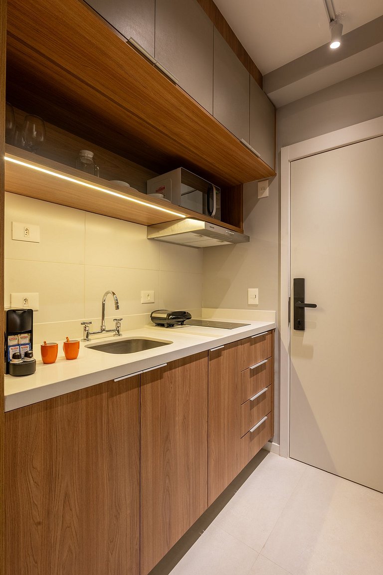 Modern Studio in Perdizes – with Gym, Near Allianz and Bourb